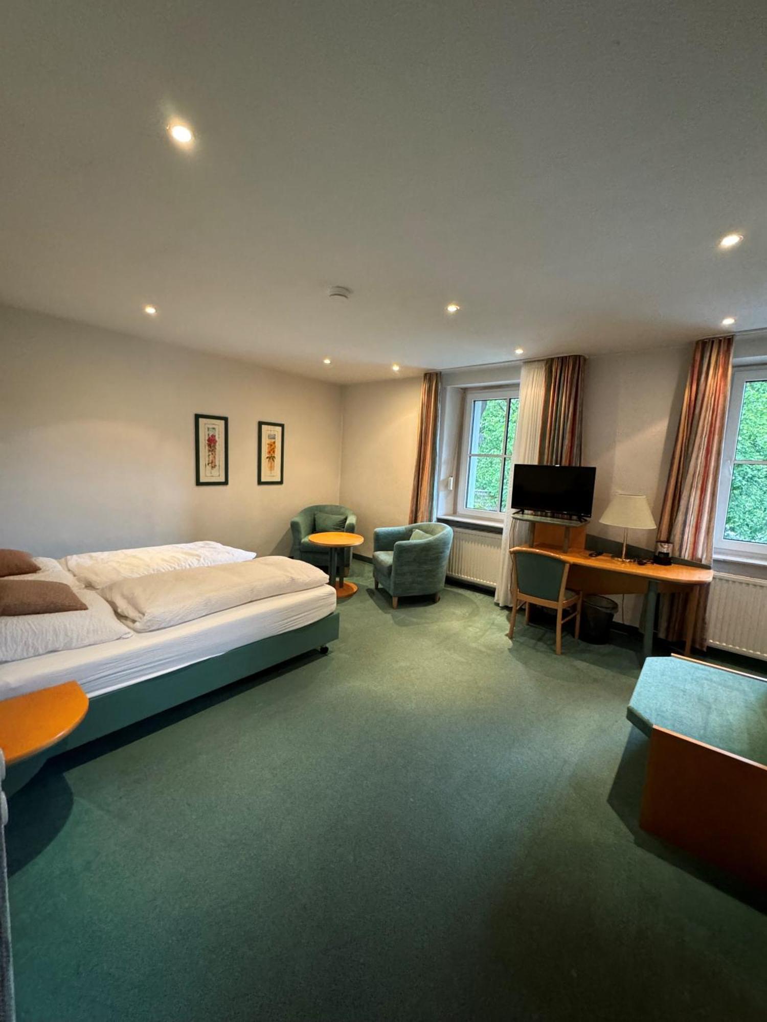 Hotel Zur Muehle 伊瑟隆 外观 照片